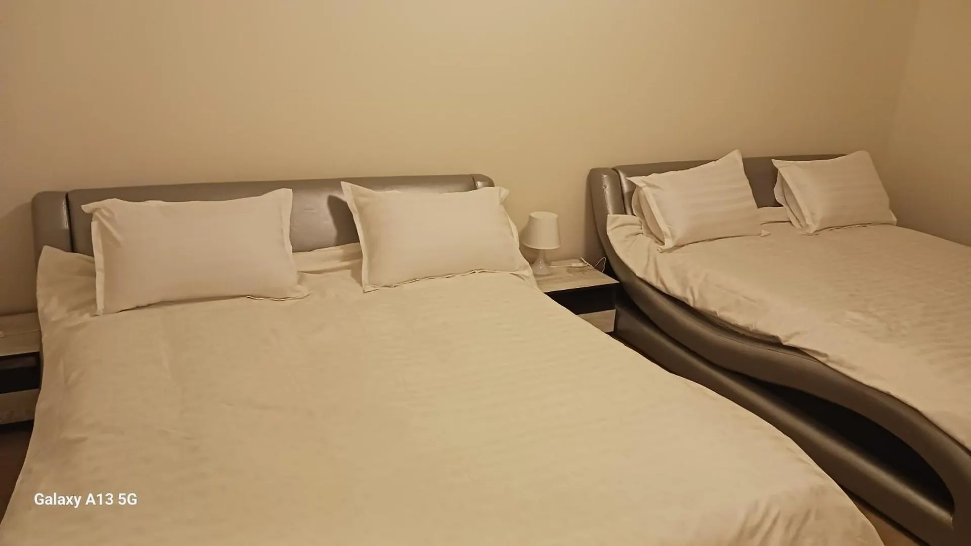 Trio Maria Apartment Otopeni