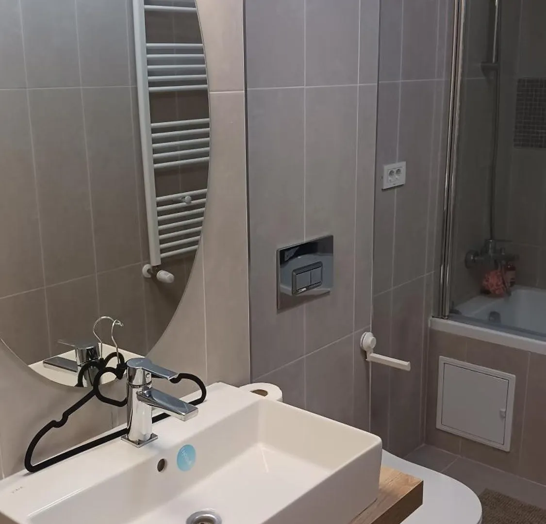Trio Maria Apartment Otopeni